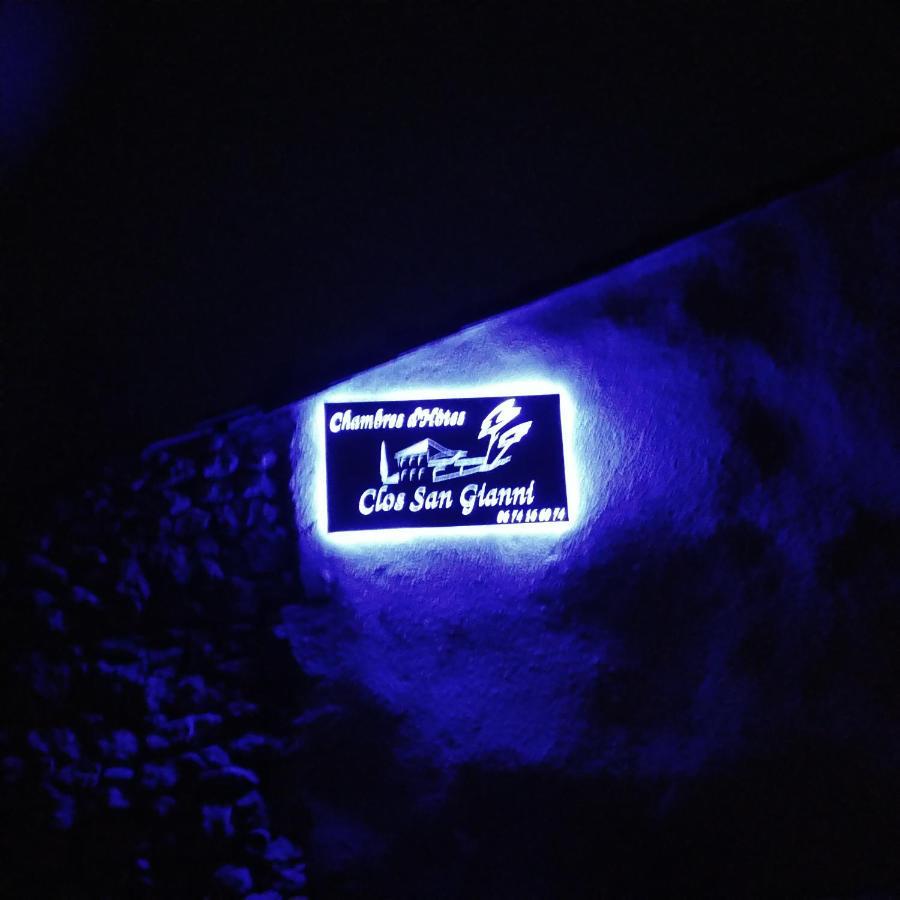 Clos San Gianni Pujols-sur-Ciron エクステリア 写真